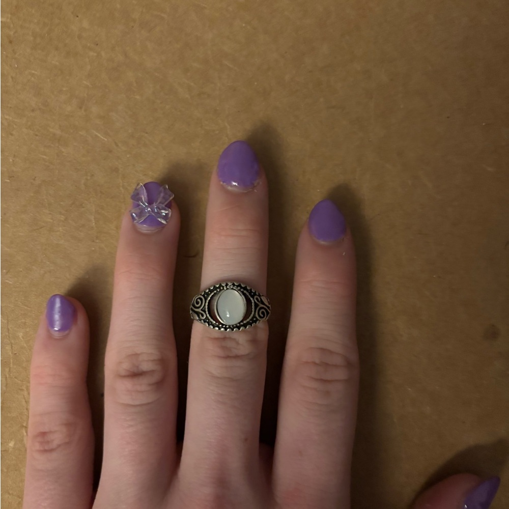 Elegant Silver and White Stone Ring